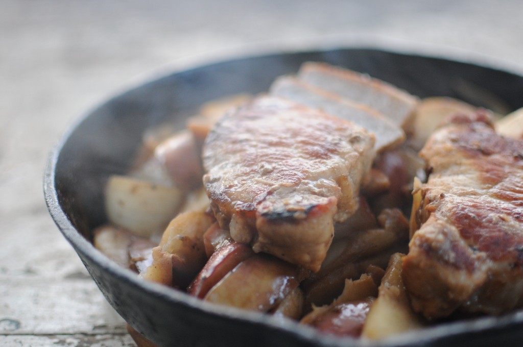 Pork Chops in cast iron www.cubitsorganics.com