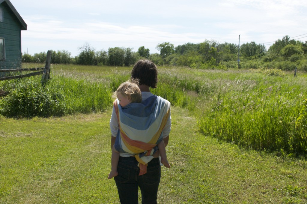 Baby Wearing Girasol Snow Flame www.cubitsorganics.com